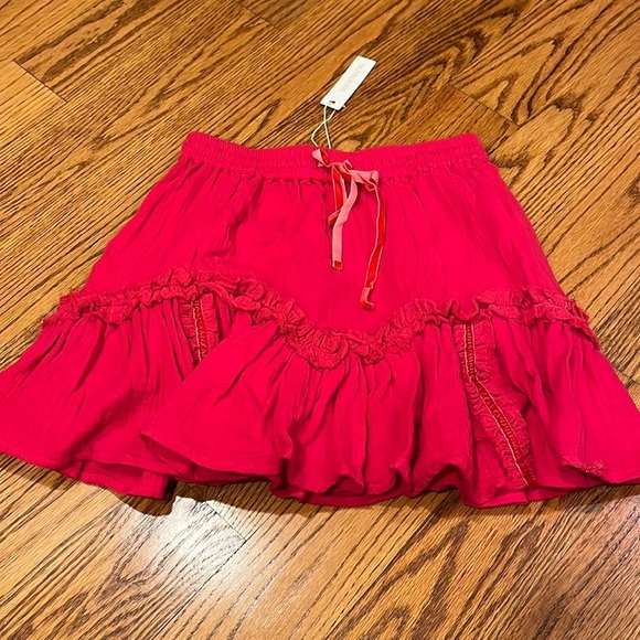 NWT Oliviaceous Woman’s Pink Flowy Skirt Size M - Picture 1 of 5